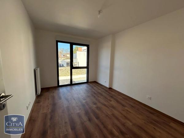Appartement à louer 3 pièces 74.62m² Vaux-le-Pénil (77000)