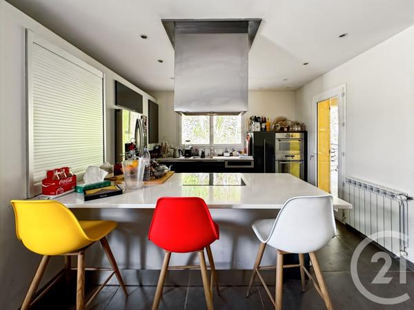 Maison à vendre  5 pièces - 127,06 m2 MARSEILLE - 13011