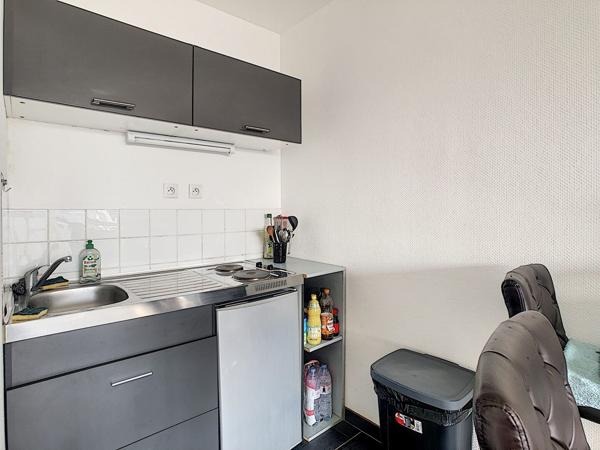 Nouvauté - Joli F1 avec balcon à louer rue de Saint Dié Strasbourg Nouvauté - Joli F1 avec balcon à louer rue de Saint Dié Strasbourg