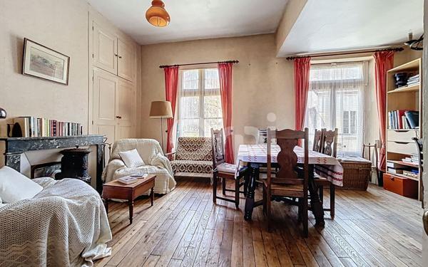 Appartement à vendre    2 pièces • 58,40 m2 Senlis