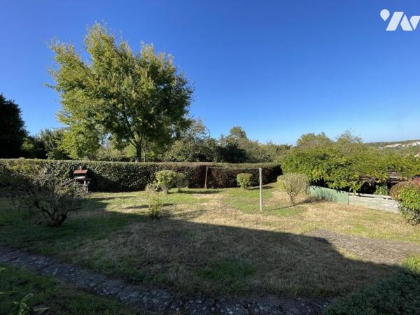 Maison d'habitation offrant environ 72 m² habitables sur un terrain de 640 m².