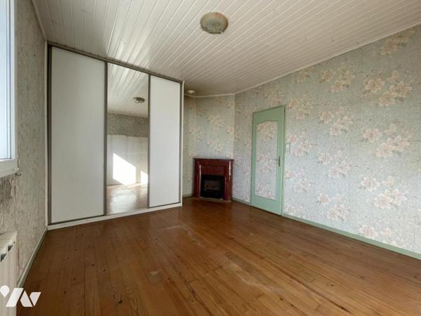 Maison d'habitation offrant environ 72 m² habitables sur un terrain de 640 m².