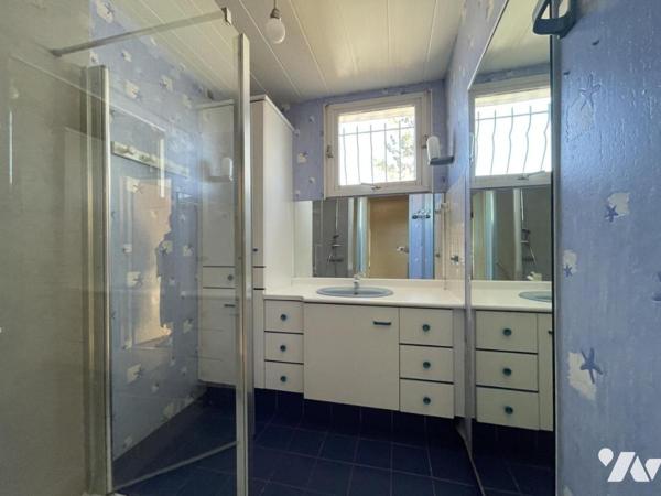 Maison d'habitation offrant environ 72 m² habitables sur un terrain de 640 m².