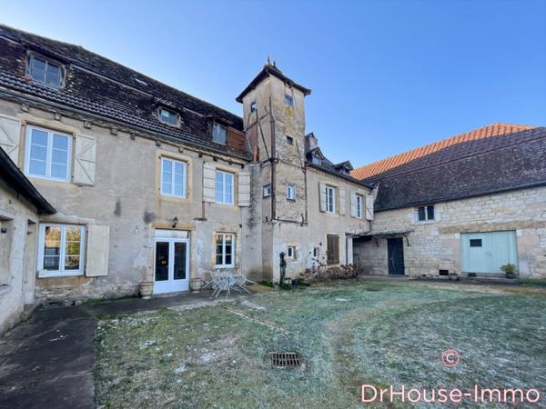Maison à vendre 9 pièces de 285 m²