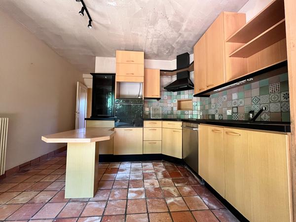 Maison 7 pièces, 5 chambres à vendre à Arradon, proche centre et mer