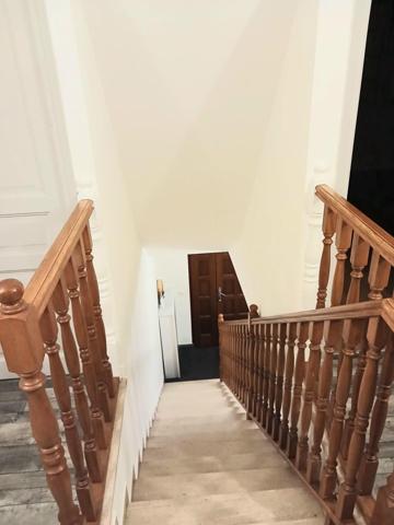 Maison à BONDY, 93140 - 7 pièces 184m²