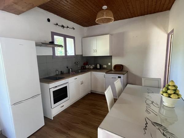 Maison à louer 870 € CC Garidech 3 p 74 m² DPE D