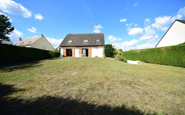 Maison à vendre    6 pièces •  Saint-Germain-lès-Corbeil