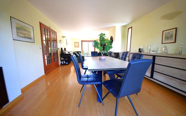 Maison à vendre    6 pièces •  Saint-Germain-lès-Corbeil