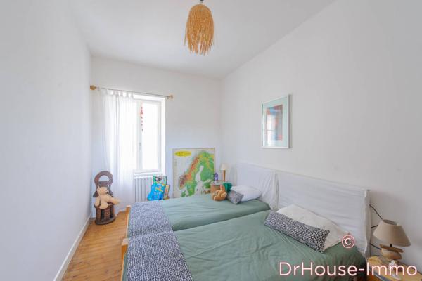 Maison à vendre 10 pièces de 250 m²