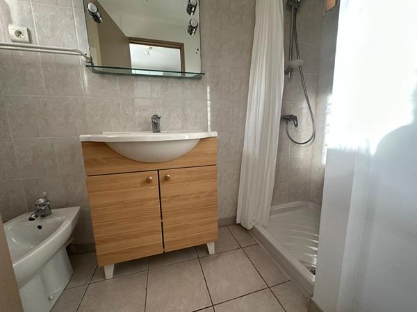 Villa 6 pièces-Saint Mitres Les Remparts