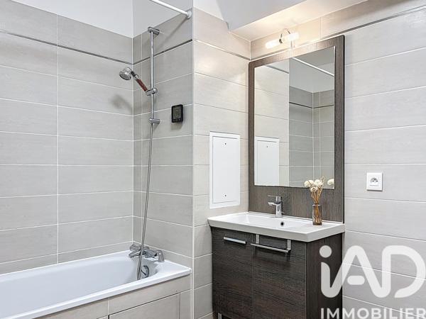 Appartement à vendre 4 pièces 71 m² Saint-Cyr-l'École