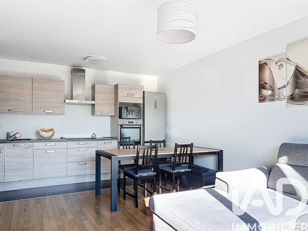 Appartement à vendre 4 pièces 71 m² Saint-Cyr-l'École