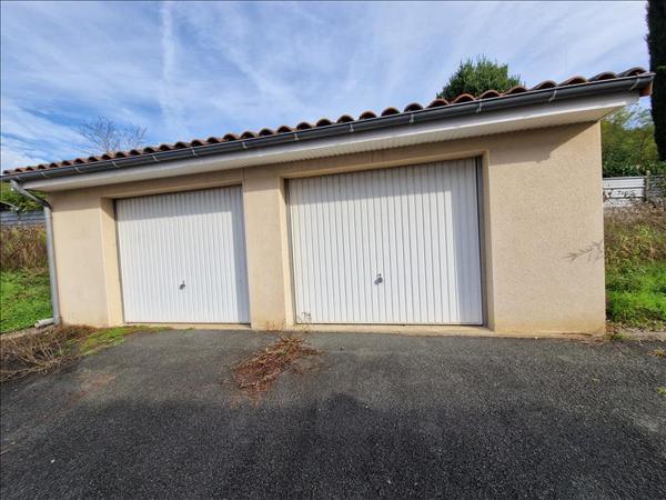 Immeuble à vendre |  Figeac |  266 m²