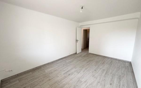 Appartement à vendre    3 pièces • 62,35 m2 Sanary-sur-Mer