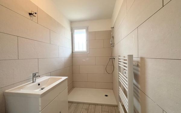 Appartement à vendre    3 pièces • 62,35 m2 Sanary-sur-Mer