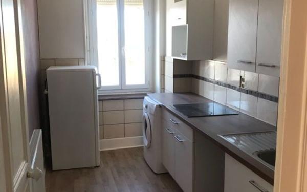 Appartement à louer    2 pièces • 43,60 m2 Hauteville-Lompnes