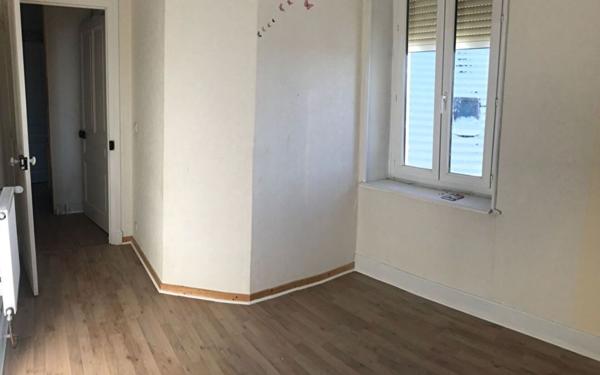 Appartement à louer    2 pièces • 43,60 m2 Hauteville-Lompnes