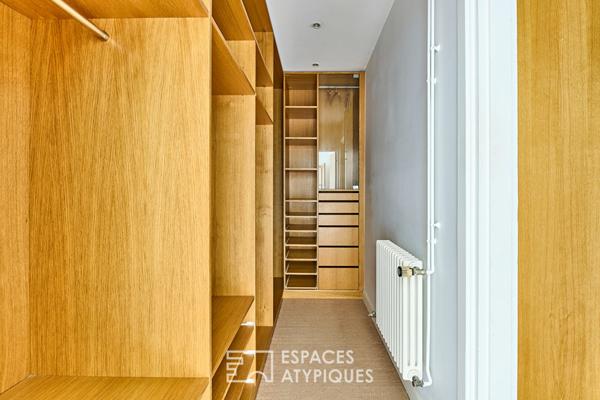 Haussmannien traversant en étage élevé avec balcons et vue proche Village d’Auteuil