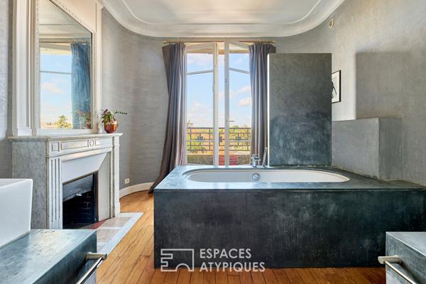 Haussmannien traversant en étage élevé avec balcons et vue proche Village d’Auteuil