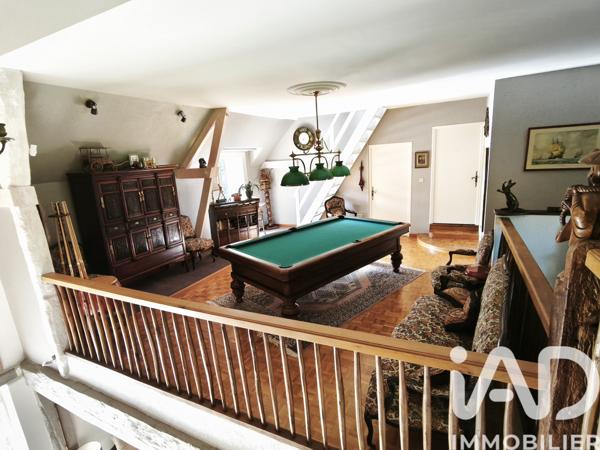 Maison à vendre 9 pièces 266 m² Saint-Georges-Buttavent