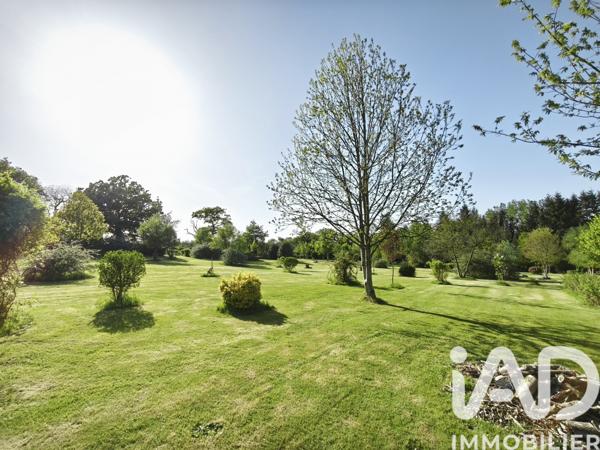 Maison à vendre 9 pièces 266 m² Saint-Georges-Buttavent