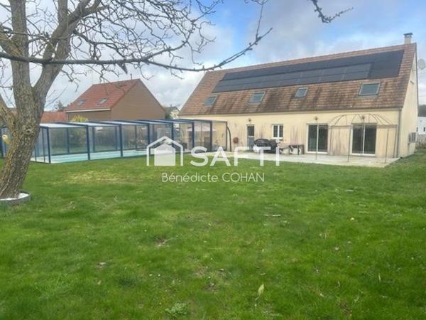 Maison vie de plein pied avec piscine