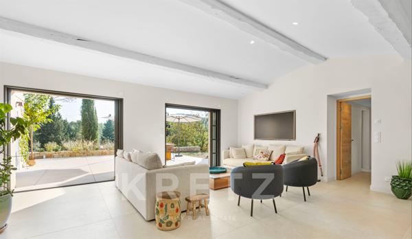 LE THOLONET_ VILLA D'EXCEPTION DE 300 M2, 5 CHAMBRES AU PIED DE LA SAINTE-VICTOIRE
