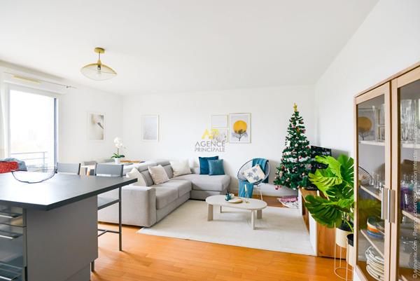 F3 - BOIS ROCHEFORT €317 000 ** - Référence 1136