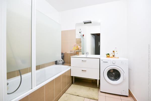 F3 - BOIS ROCHEFORT €317 000 ** - Référence 1136