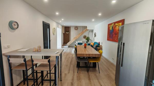 Propriete à vendre constituée de 2 maisons individuelles à BALARUC LES BAINS (34)
