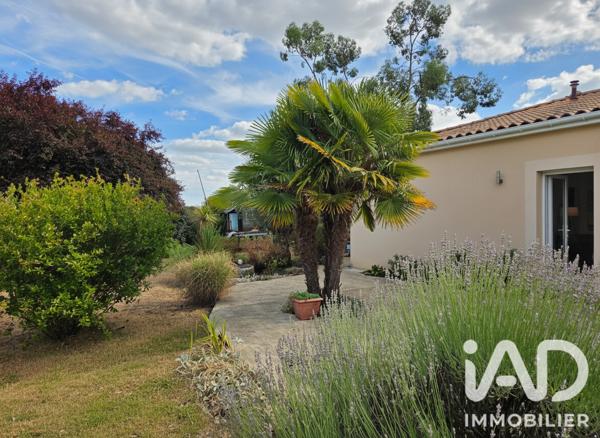 Maison à vendre 6 pièces 150 m² Mornac