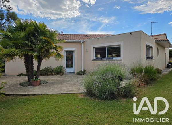 Maison à vendre 6 pièces 150 m² Mornac