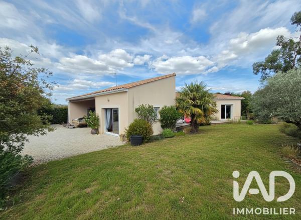 Maison à vendre 6 pièces 150 m² Mornac