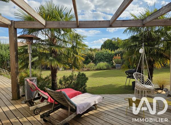 Maison à vendre 6 pièces 150 m² Mornac