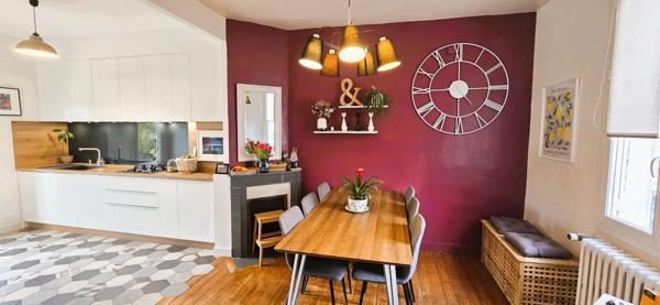Très belle maison de ville des années 30 rénovée avec charme, centre et gare à pieds !