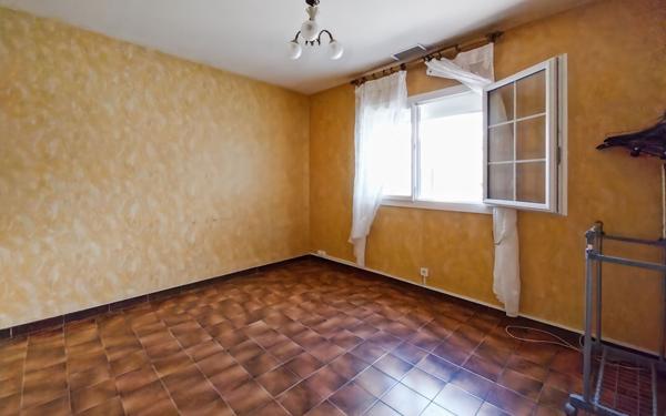 Maison à vendre    5 pièces •  Marseillan