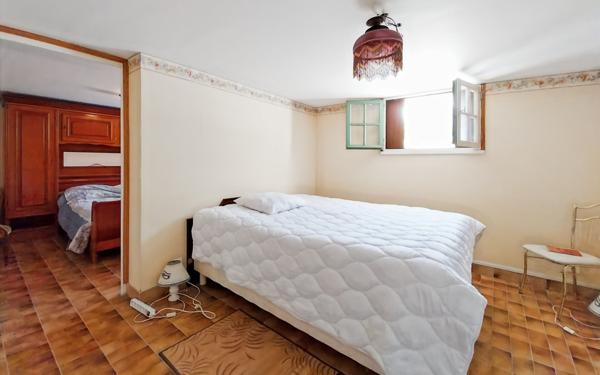 Maison à vendre    5 pièces •  Marseillan