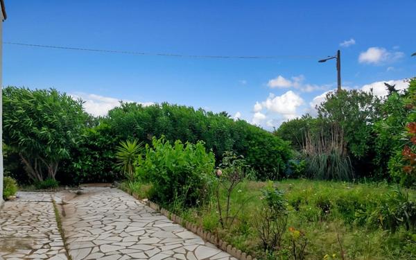 Maison à vendre    5 pièces •  Marseillan