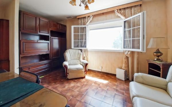 Maison à vendre    5 pièces •  Marseillan