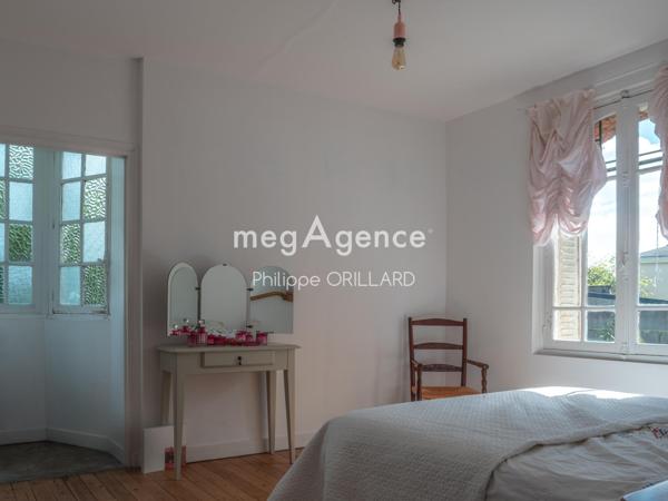 Maison à POUANCE, 49420 - 10 pièces 190m²