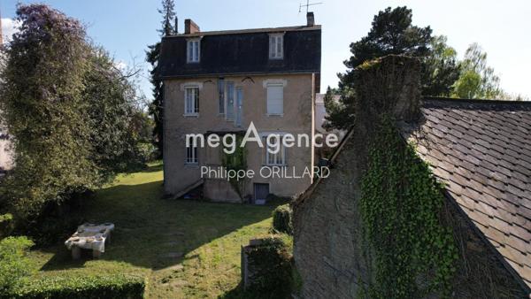 Maison à POUANCE, 49420 - 10 pièces 190m²