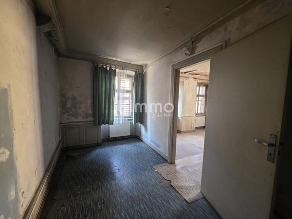 Immeuble mixte à rénover à Thann 68800