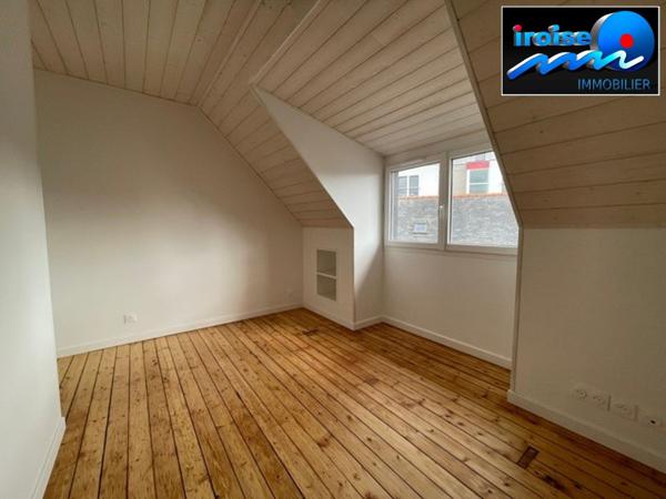 MAISON 1930 RENOVEE A NEUF