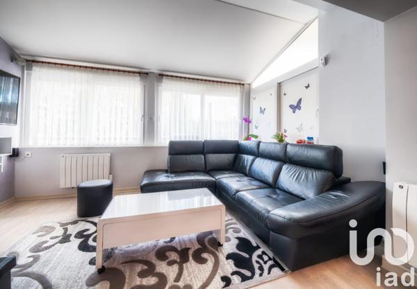 Maison à vendre 6 pièces 187 m² Saint-Julien-en-Genevois