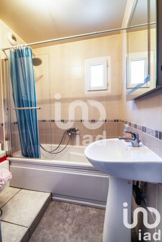 Maison à vendre 6 pièces 187 m² Saint-Julien-en-Genevois