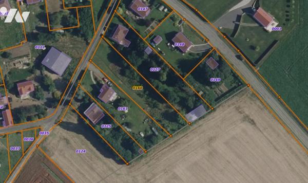 Commune de MILLENCOURT terrain à bâtir d'une superficie de 1715 m2