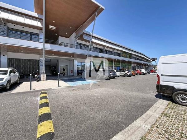 Dpt (Guyane) , à louer CAYENNE local de 49 m² au rez-de-chaussée