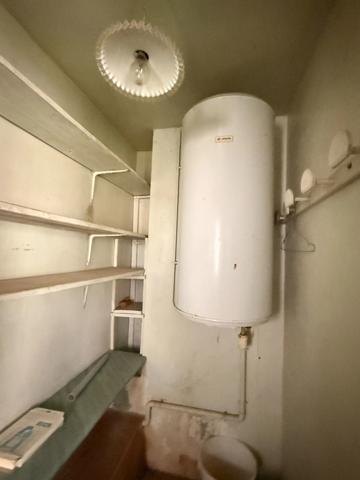 Maison en pierre, 65m², 2 chambres avec garage et dépendance, 29 500 €