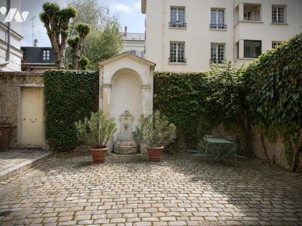 MAISON - PETITE COPROPRIETE - CHATEAU DE VERSAILLES - IMMEUBLE DE RAPPORT